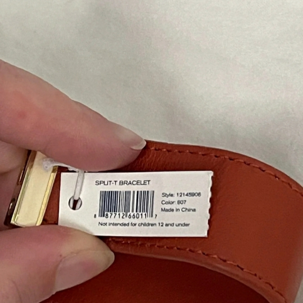 Brand New w/ tag Tory Burch Cuff! Great gift - Picture 5 of 5